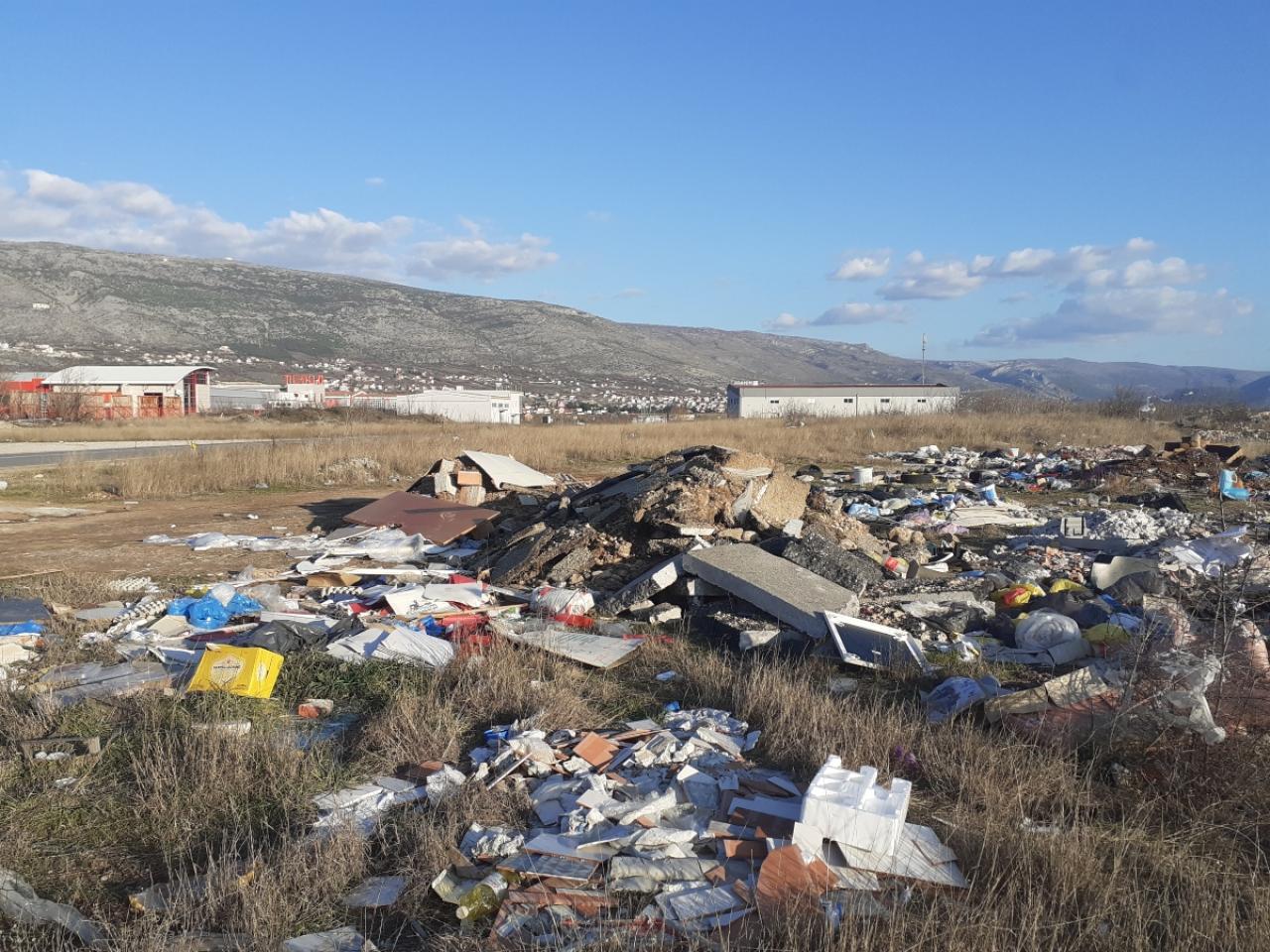 Ko će ukloniti opasni kemijski otpad u Rodoču?